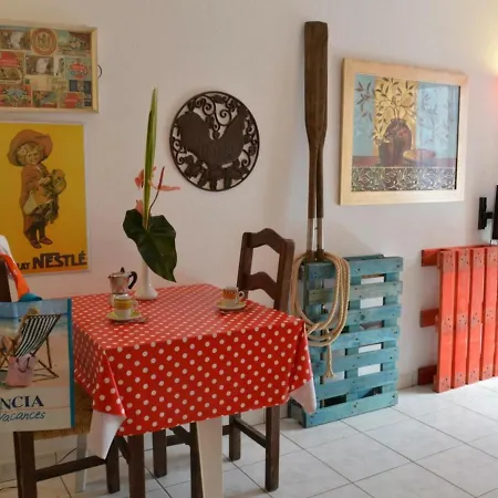 Fréjus, 2 Pièces, 3 Personnes - Fr-1-226a-34