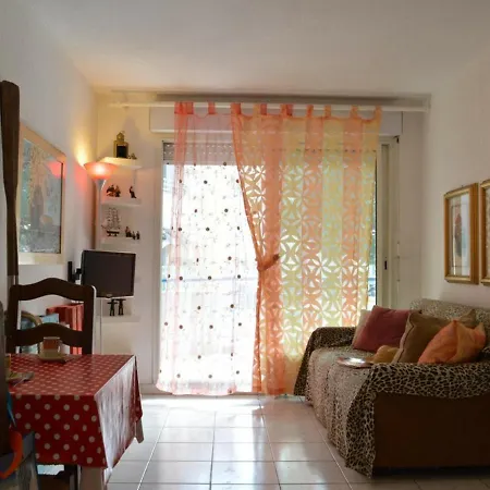 Fréjus, 2 Pièces, 3 Personnes - Fr-1-226a-34 *